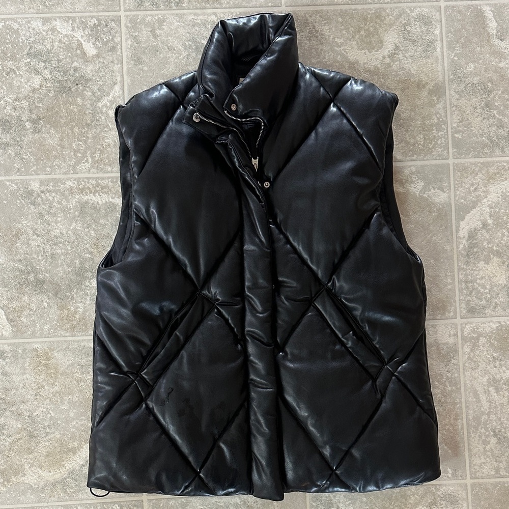 Abercrombie & Fitch Black Leather-Look Puffer Vest